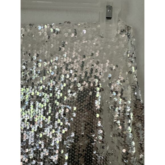 NWT WAYF Silver Sequined Mini Skirt Size Medium - Picture 5 of 8